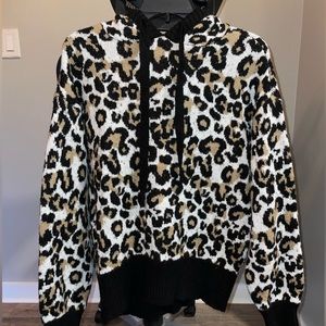 Nine West Cheetah Print Hooded Sweatshirt Size Large Drawstring Neckline